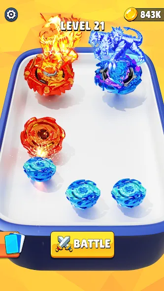 Spinner Battle: Merge Master MOD APK — Много денег — скриншот 1