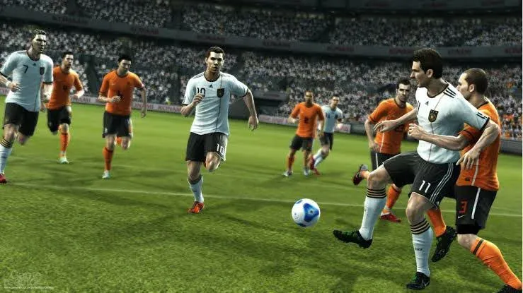 Скачать Real Soccer 2012 — Много денег — скриншот 1